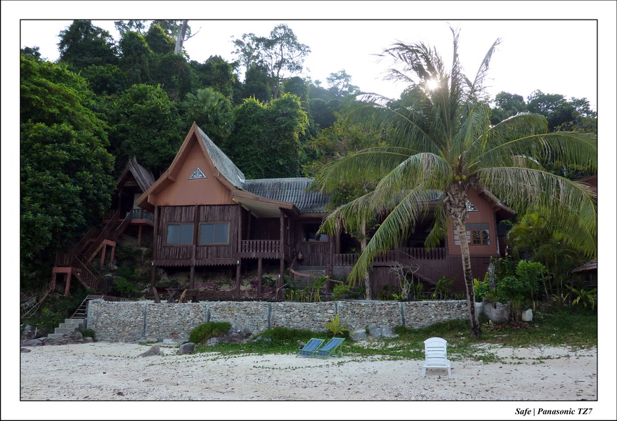 2011 - 03 - Koh Ngai 054